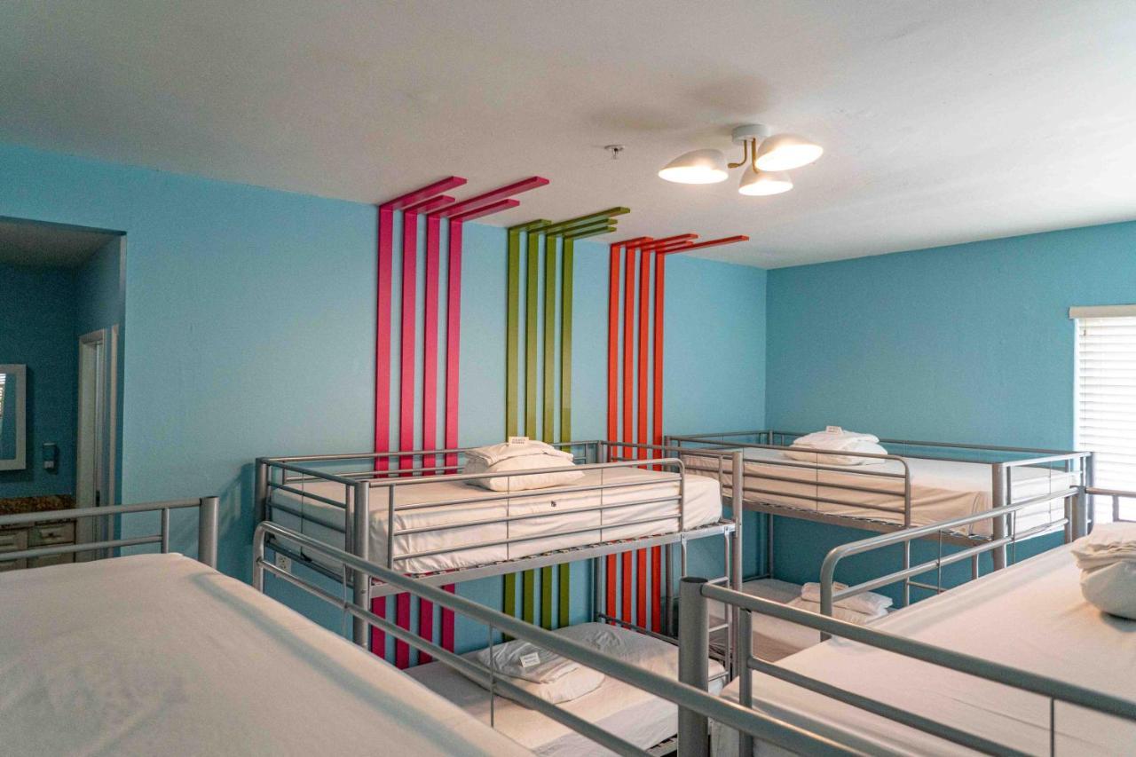 Beds N' Drinks Hostel Miami Beach Ngoại thất bức ảnh