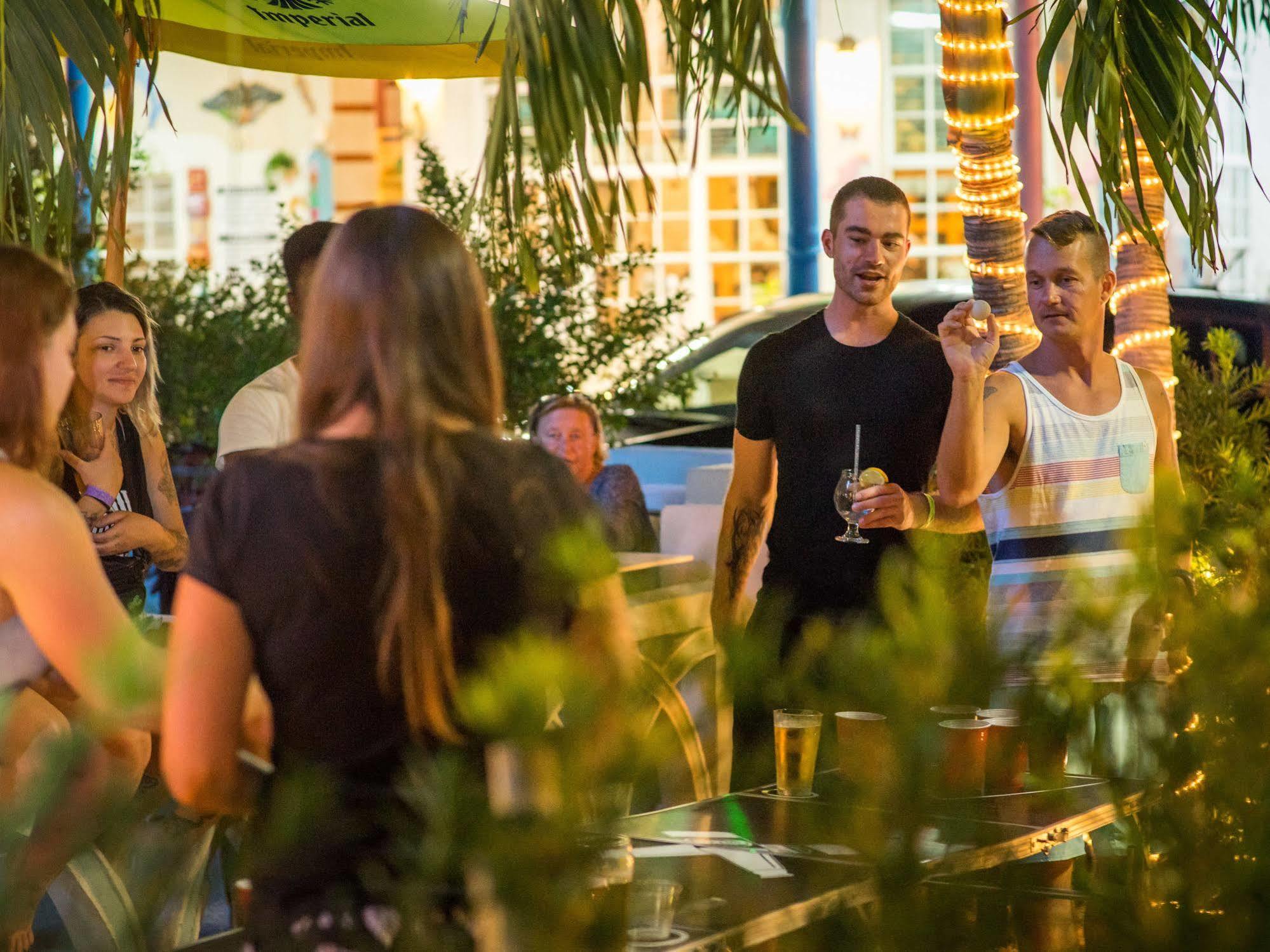 Beds N' Drinks Hostel Miami Beach Ngoại thất bức ảnh